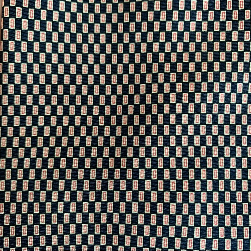 Brooks Brothers Makers Men’s Tie Navy Pink Checkered Geometric 100% Silk USA